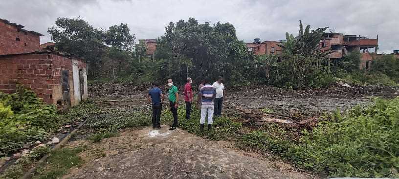 Camacã: Serviço de limpeza de esgotos vai acabar com alagamentos em São João do Panelinha